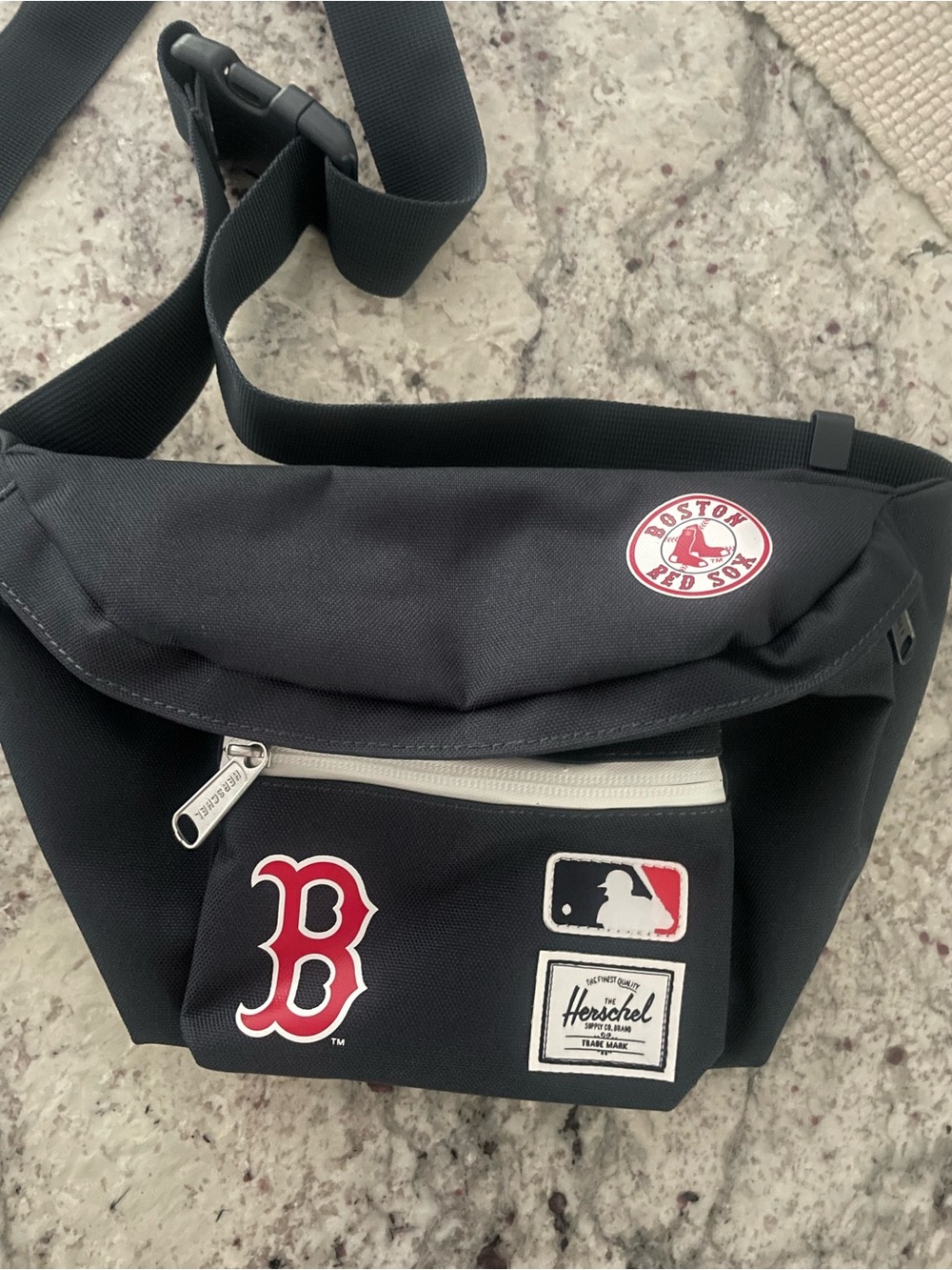 Herschel Supply Company Black Boston Red Sox Patch Belt Bag - Picture 1 of 5